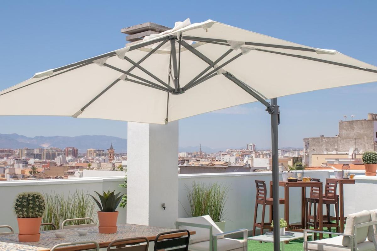 C56 - Studio With Amazing Terrace In The Centre Málaga Kültér fotó